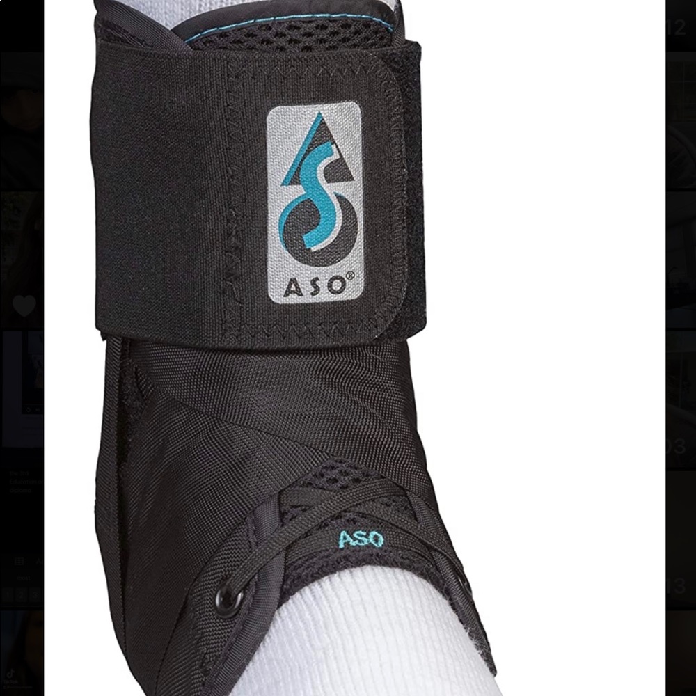 ASO Ankle Stabilizer Black, SMALL